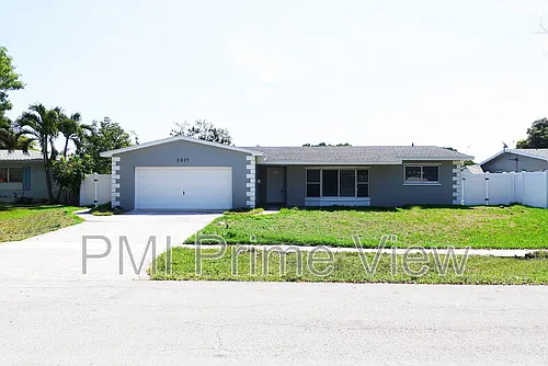 2021 NW 86th Ave Photo 1