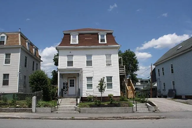 156 Austin St #2 — Photo 1