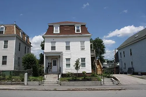 156 Austin St #2 Photo 1