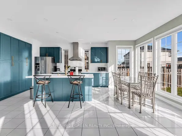 5 Sunset Way, Thorold, ON L2V 0B6