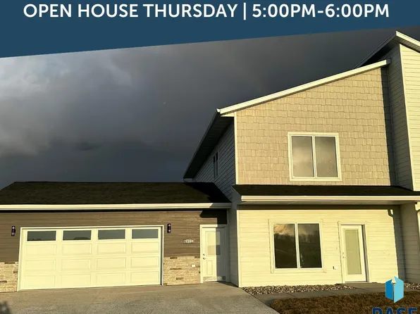 216 Ivy Ln, Crooks, SD 57020