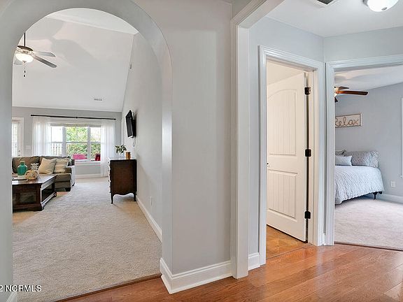 5th image of 8908 Breendle Court