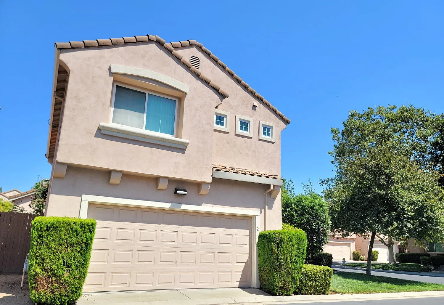 2 Roma Ct photo 1