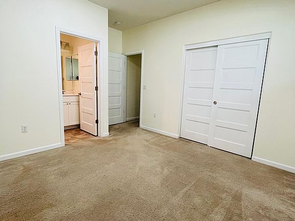 4th image of 3011 Jayhawkers Pl