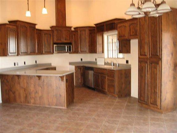 3rd image of 18168 S Avenue B 1/2