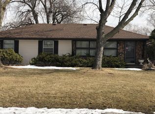 9613 Columbus Ave S, Bloomington, MN 55420