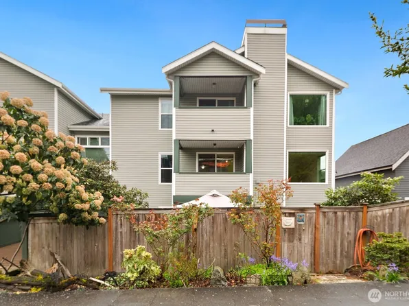 1836 25th Avenue #204, Seattle, WA 98122