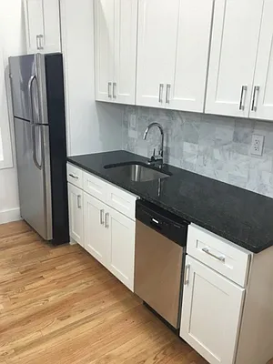 Rented by Bohemia Realty Group | media 37