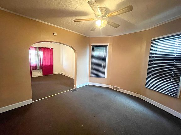3rd image of 38 Cambridge Ave #1