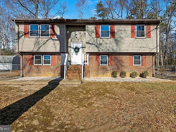 2nd image of 311 Hardee St