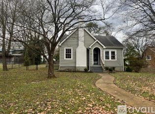 1616 S Main St, Columbia, TN 38401