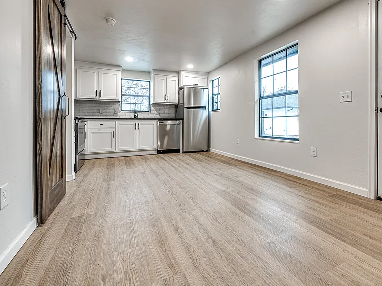 2314.5 NW 21st St #2 — Photo 5