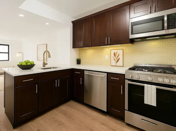 225 East 63rd Street image 5 of 15