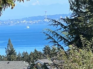 802 Puget Dr E, Port Orchard, WA