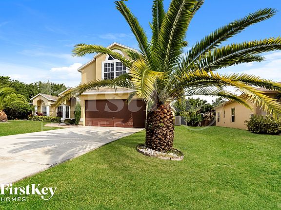 2nd image of 1065 SW Haleyberry Ave