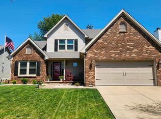 449 Whitfield Dr, Lexington, KY 40515