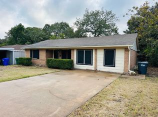 1112 Parkdale Dr, Waco, TX 76710