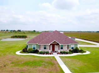 2081 County Road 305, Port Lavaca, TX 77979