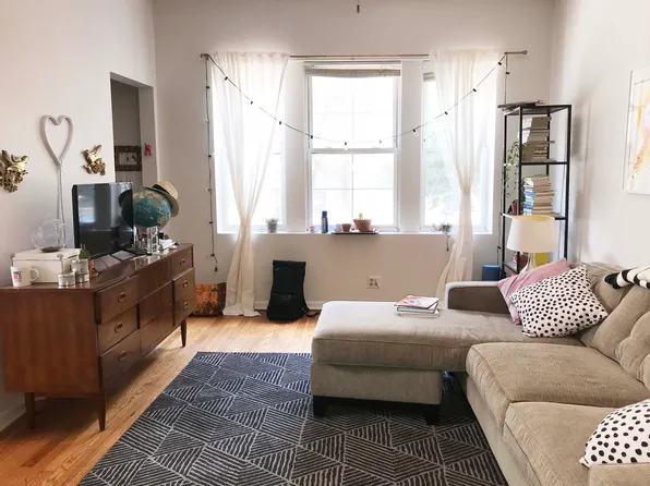 1642 N Marshfield Ave APT 2F, Chicago, IL 60622