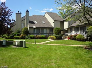 21 Sherborne St #108, Somerset, NJ 08873