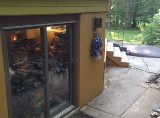 111 Crans Mill Rd, Pine Bush, NY 12566