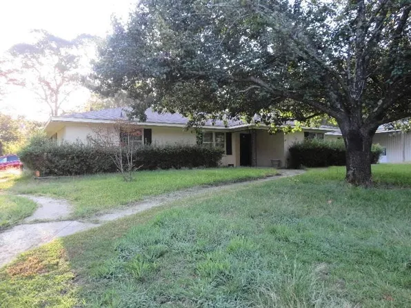 1120 Claiborne St, Minden, LA 71055