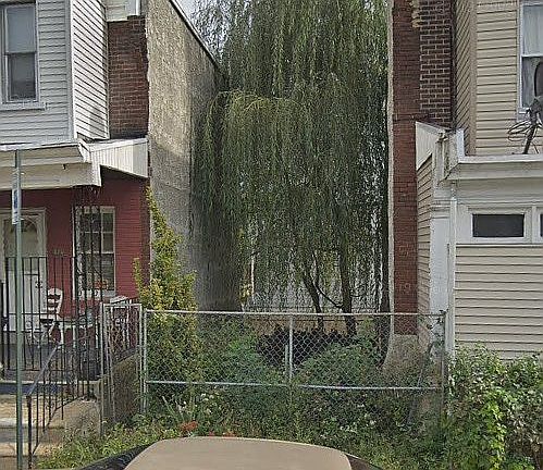 4th image of 548 E Ashmead St