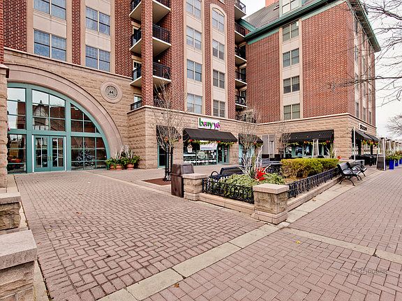 2nd image of 44 N Vail Ave APT 203
