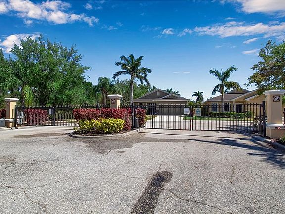 3rd image of 8640 Karpeal Dr #202