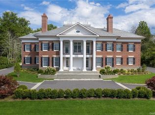 26 Cooper Rd, Scarsdale, NY 10583