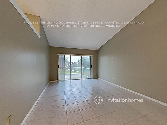 5th image of 12841 Meadowbreeze Dr