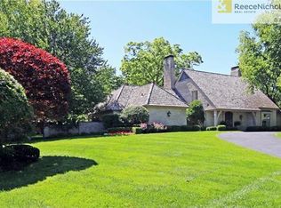 6436 Wenonga Ter, Mission Hills, KS 66208