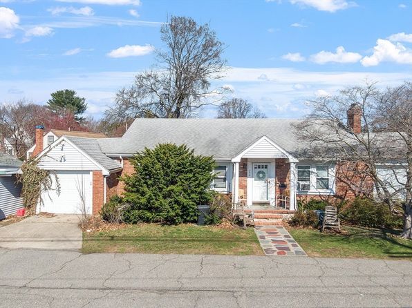 344 Broadway, Lynnfield, MA 01940