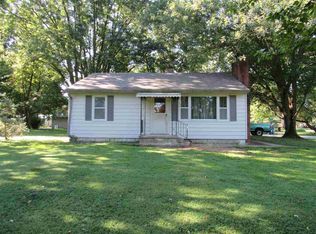 435 W Washington St, Galveston, IN 46932