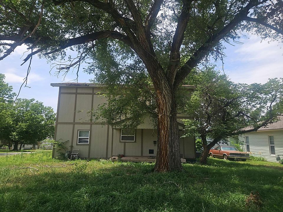 1st image of 1102 N Jefferson Ave