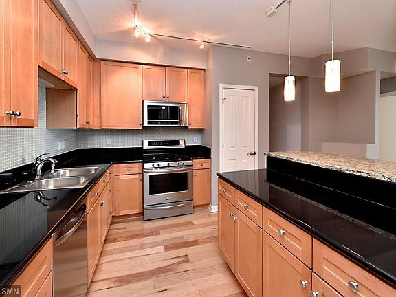 3rd image of 500 E Grant St APT 1307