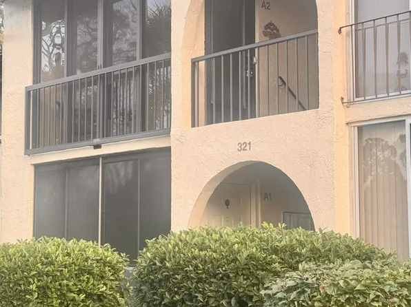 321 Knotty Pine Circle #A-2, Greenacres, FL 33463