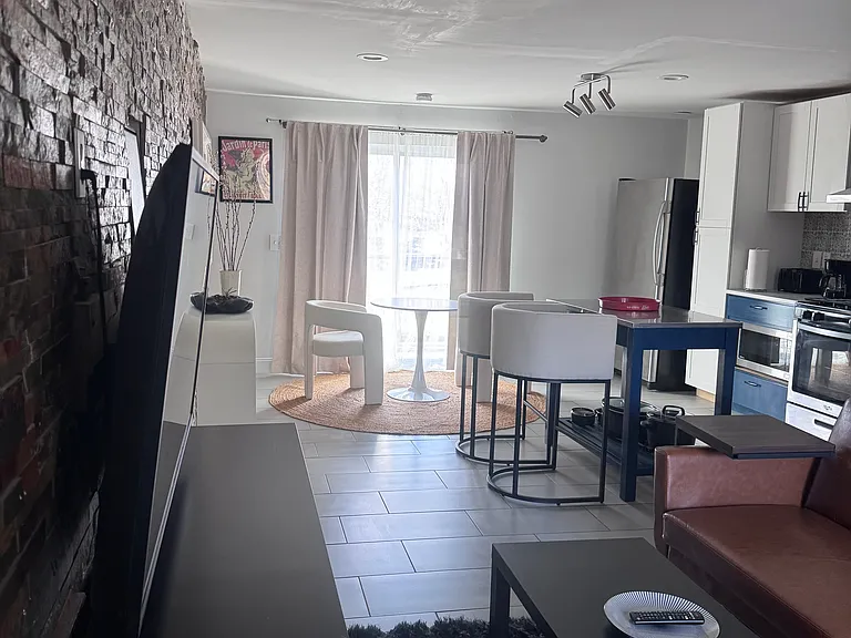 8 Thomas St #2A — Photo 14
