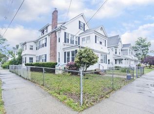 74-76 Sylvan St, Springfield, MA 01108