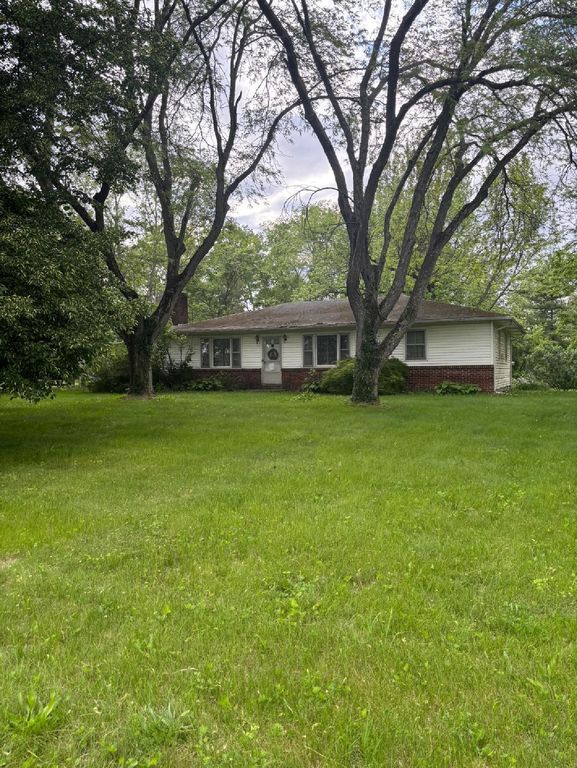 Real estate listing image