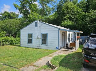 407 W Water St, Weatherford, TX 76086