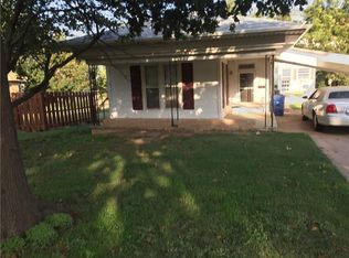 1201 S Hoff Ave, El Reno, OK 73036