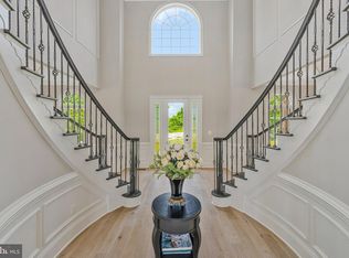 14785 Bankfield Dr, Waterford, VA 20197