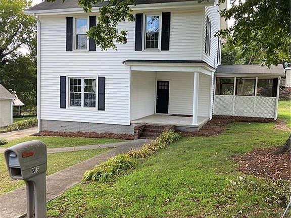 2nd image of 803 McConnell Ave