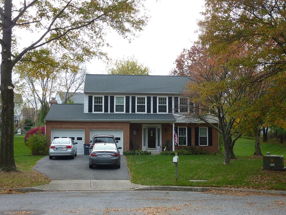 2nd image of 7814 Fieldstone Ct