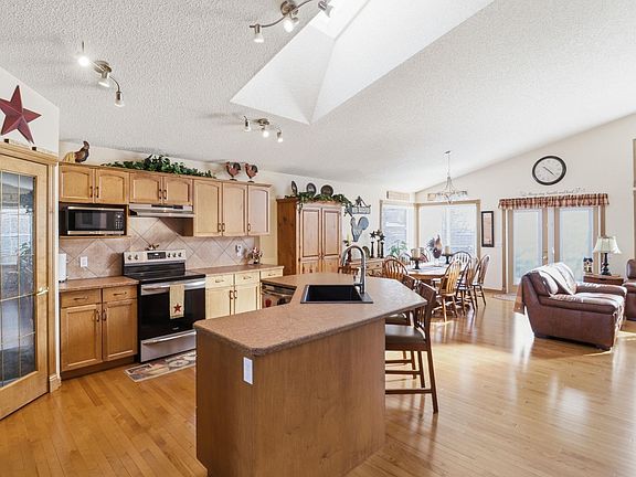 4th image of 5 Richelieu Pl