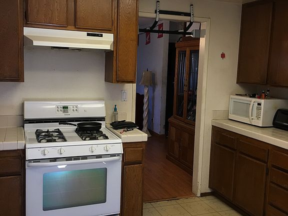 2nd image of 1108 Corral Gln
