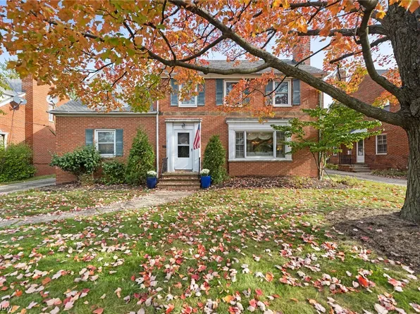 4057 Washington Blvd, University Heights, OH 44118