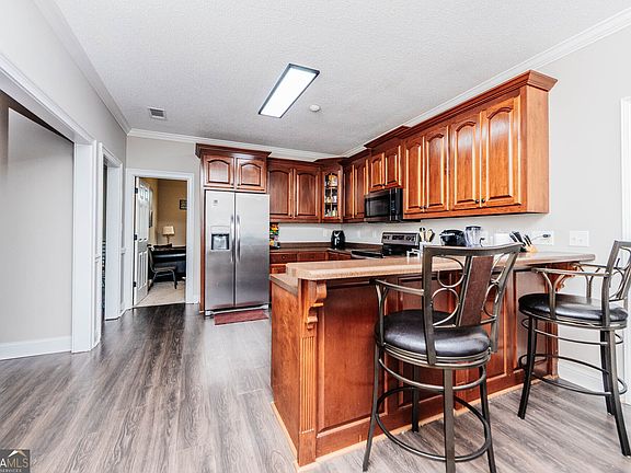 4th image of 103 June Crest Ct