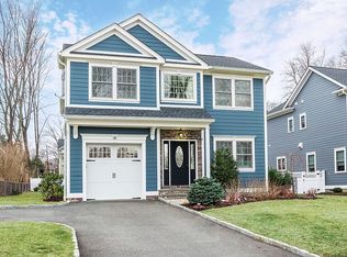30 Ellers Dr, Chatham, NJ